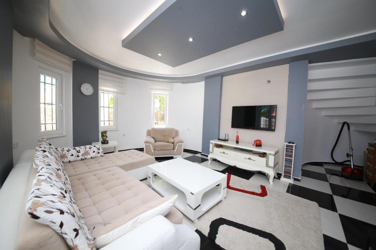Fairways Villa 贝莱克 外观 照片